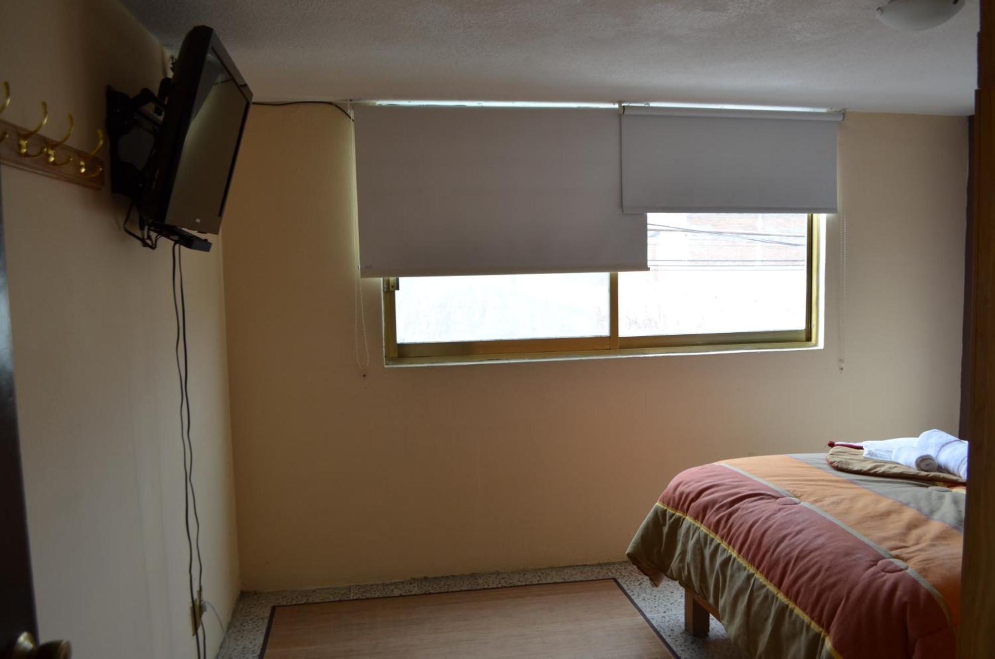 Hotel Tolotzin Toluca Quarto foto
